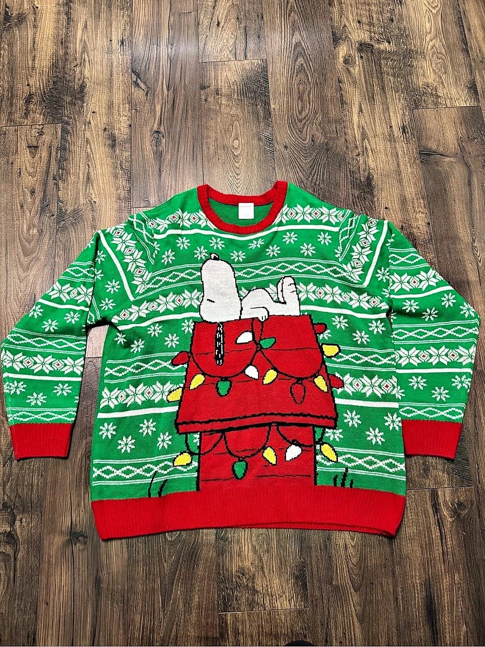 Peanuts Snoopy on Doghouse Christmas Sweater Mens 3XL